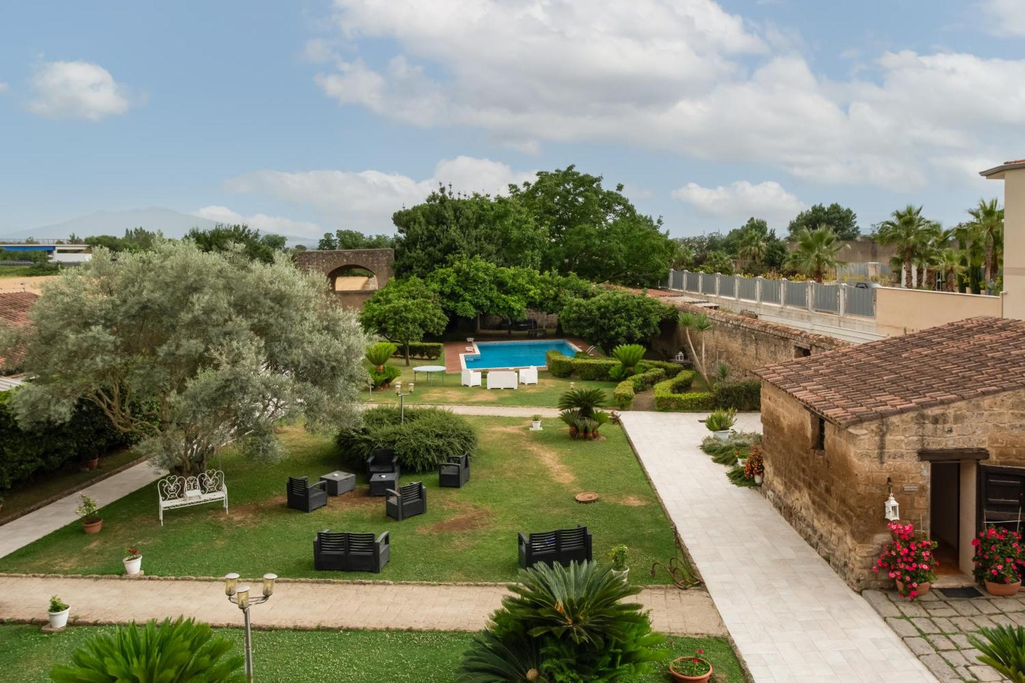 Masseria A Quaranta - Rooms & Events San Marco Evangelista Exteriör bild